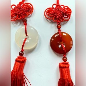 jadeite jade donut charm two colors red knot fringes with green jade decor box